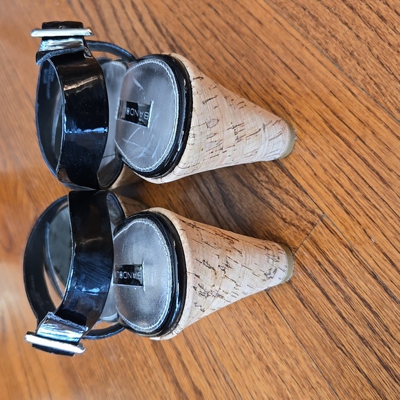 Bandolino Women's 8M Black Patent Leather Cork Wedge Dressy Sandal - Picture 6 of 12